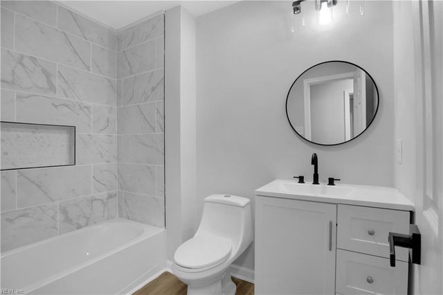 2 Edith Key ST, Hampton, VA 23666