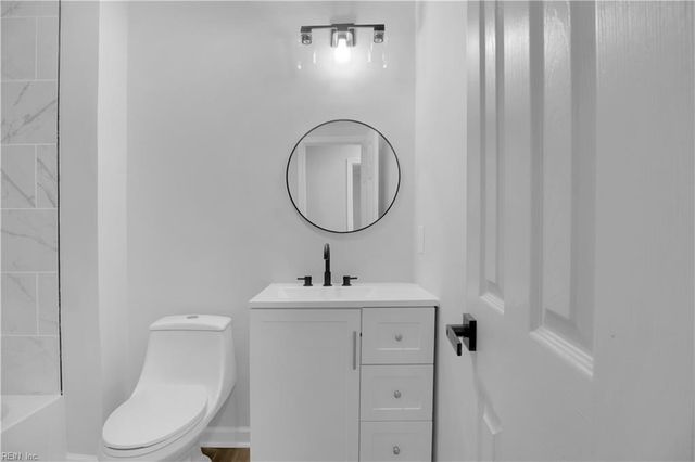 2 Edith Key ST, Hampton, VA 23666