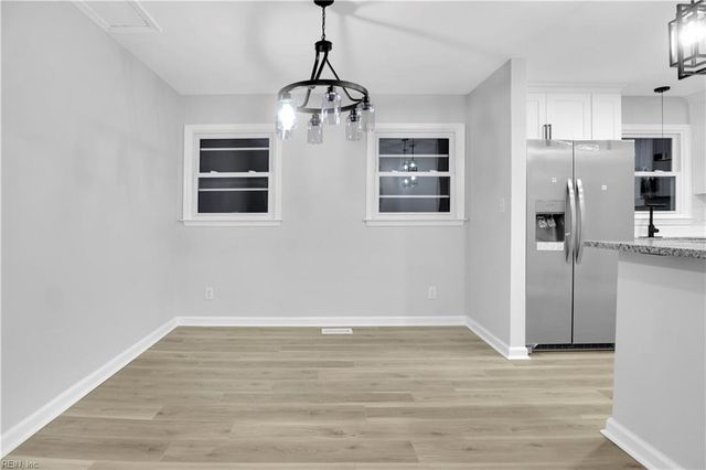 2 Edith Key ST, Hampton, VA 23666