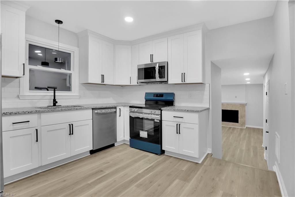 2 Edith Key ST, Hampton, VA 23666