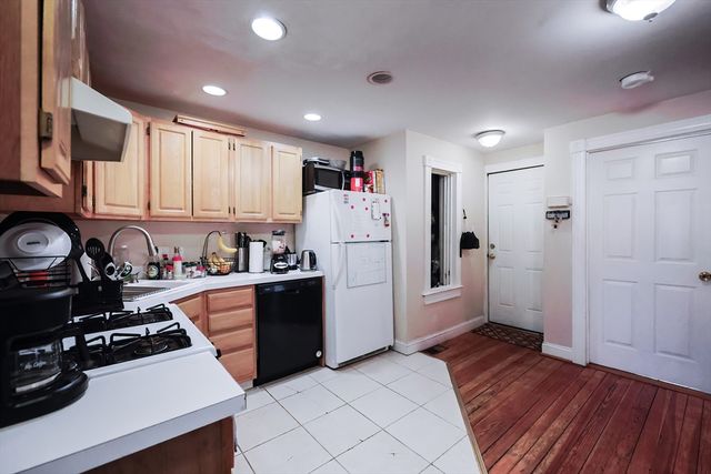 35 Adamson St, Boston, MA 02134