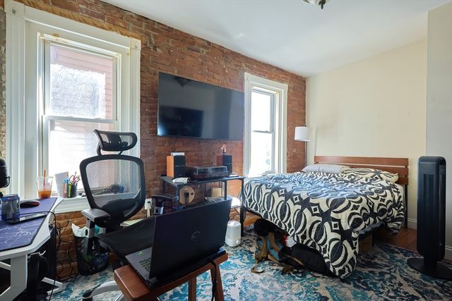 35 Adamson St, Boston, MA 02134