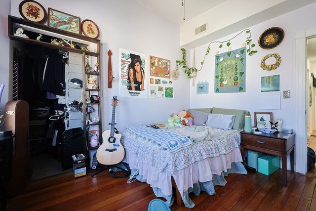 35 Adamson St, Boston, MA 02134