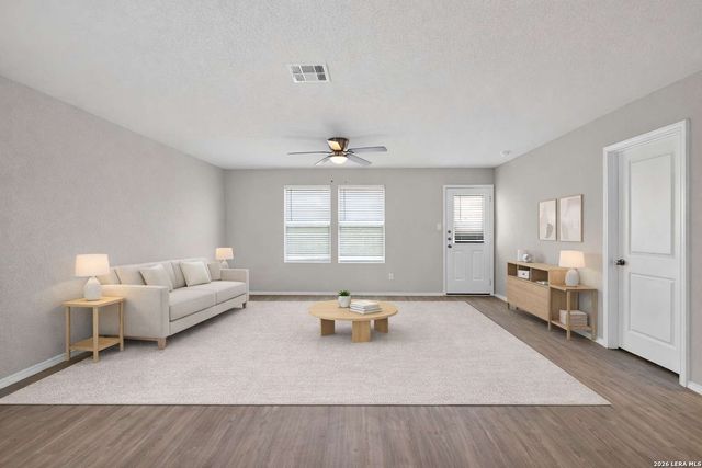 3330 Kornberg Drive, Converse, TX 78109