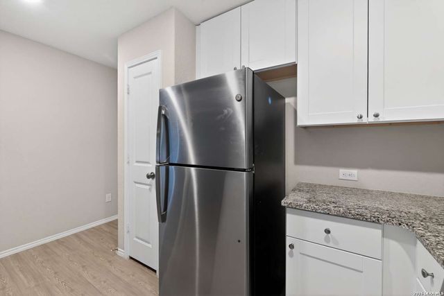 3330 Kornberg Drive, Converse, TX 78109