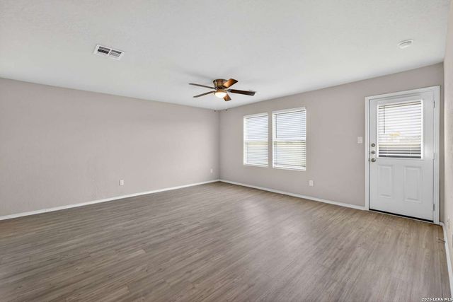 3330 Kornberg Drive, Converse, TX 78109