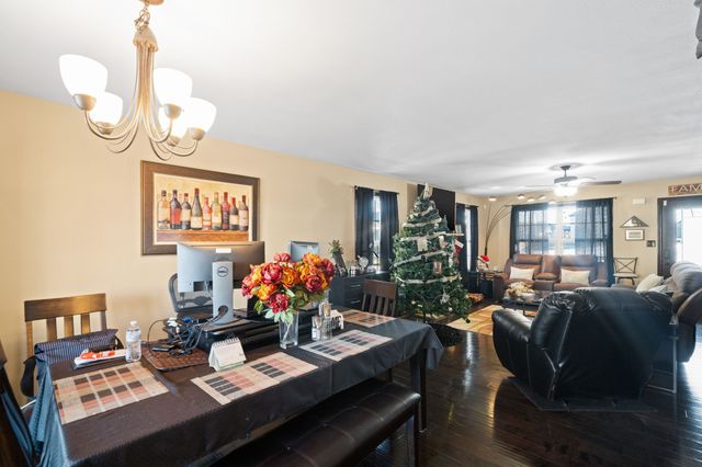 965 Harding Dr, Clarksville, TN 37042