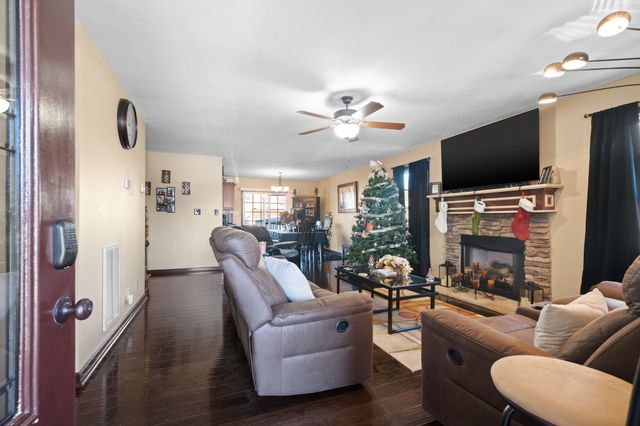 965 Harding Dr, Clarksville, TN 37042