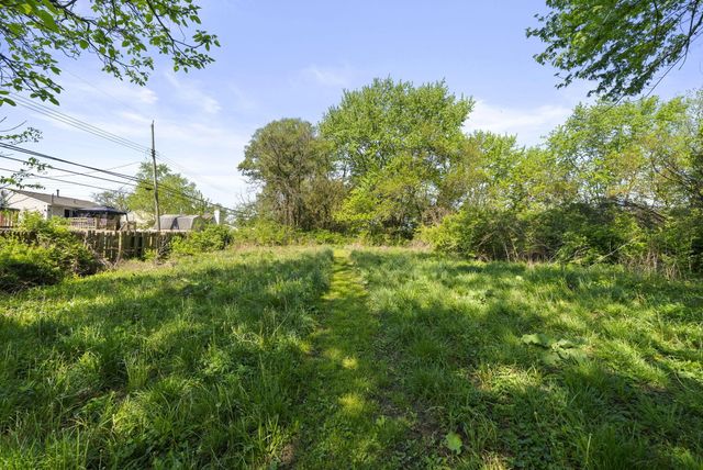 3637 S Champion Avenue, Columbus, OH 43207
