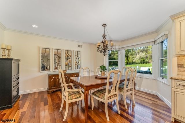 34 Molasses Hill Rd, Clinton Twp., NJ 08833