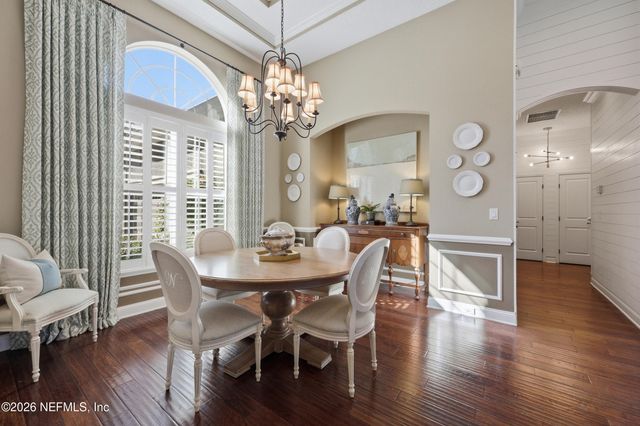 284 ST JOHNS FOREST Boulevard, St. Johns, FL 32259