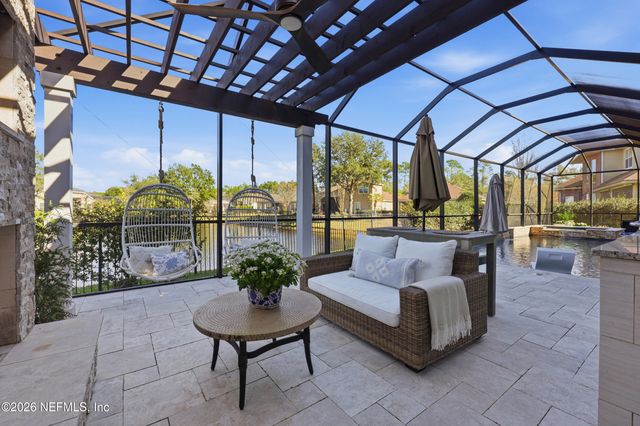 284 ST JOHNS FOREST Boulevard, St. Johns, FL 32259