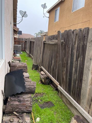 774 Sugar Pine Dr, Lathrop, CA 95330