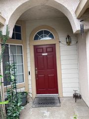 774 Sugar Pine Dr, Lathrop, CA 95330