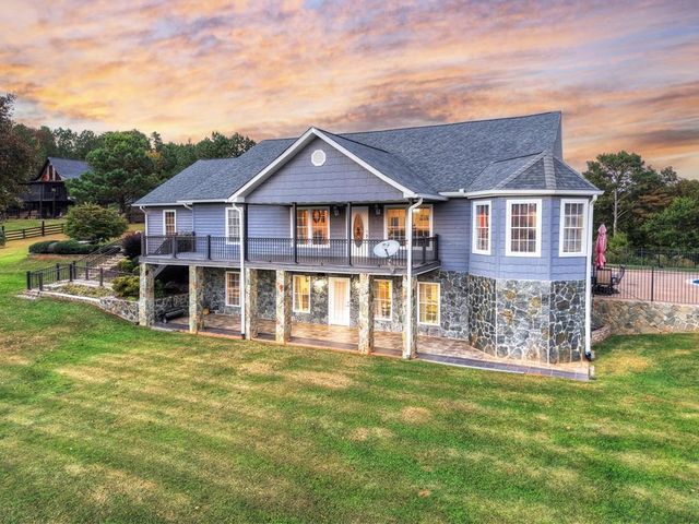 334 Belaire Drive, Copperhill, TN 37317