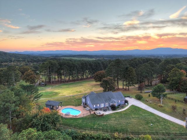 334 Belaire Drive, Copperhill, TN 37317