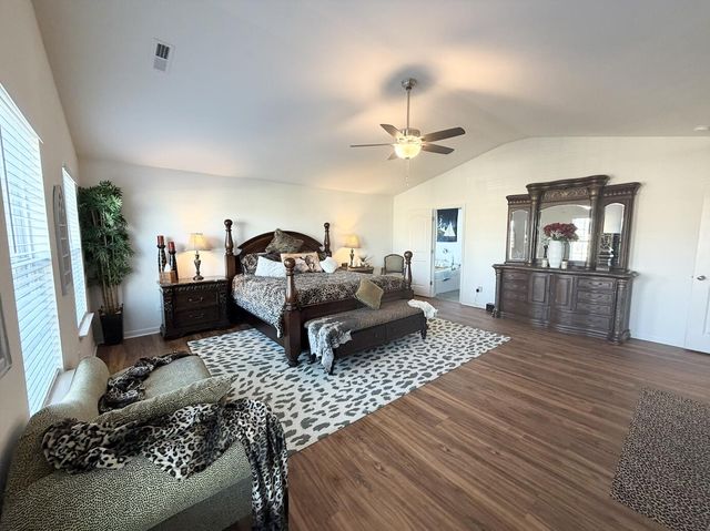 209 Sinclair Court, Georgetown, KY 40324