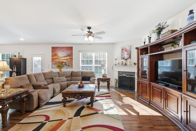 209 Sinclair Court, Georgetown, KY 40324