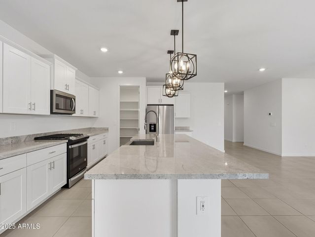 3104 E BEE Trail, San Tan Valley, AZ 85143