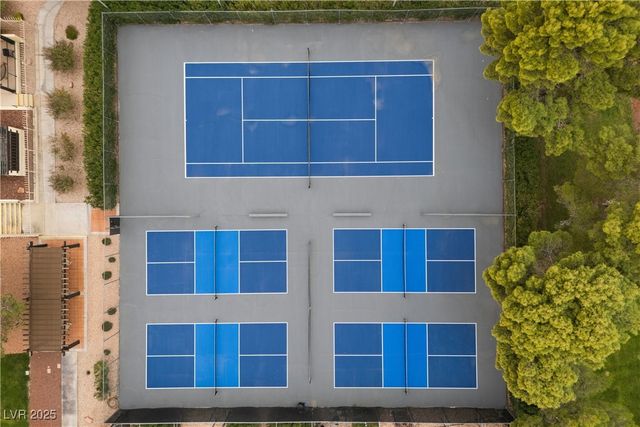 3305 Fairview Lane, Las Vegas, NV 89121