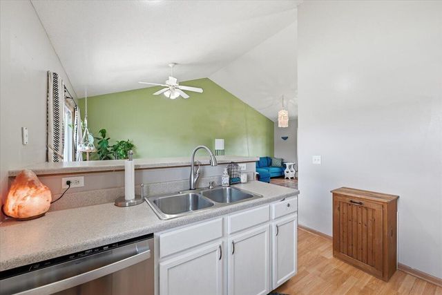 5712 REDTAIL Road, Council Bluffs, IA 51501