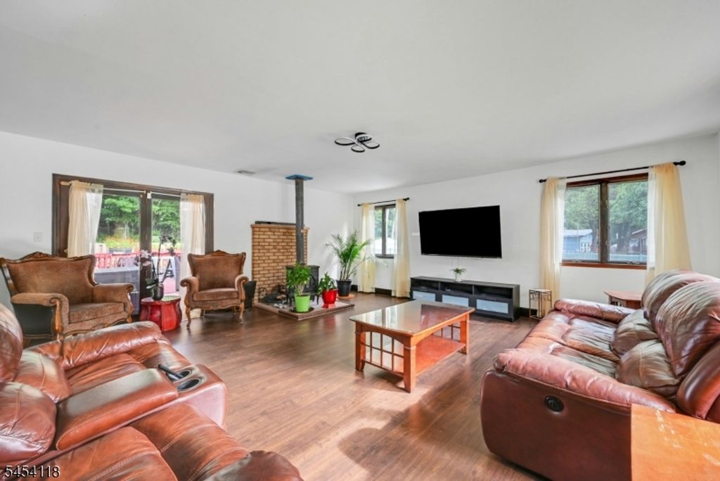 380 Ringwood Ave, Wanaque Boro, NJ 07465 — photo 4
