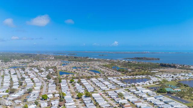 922 Bougainvillea Circle, Barefoot Bay, FL 32976