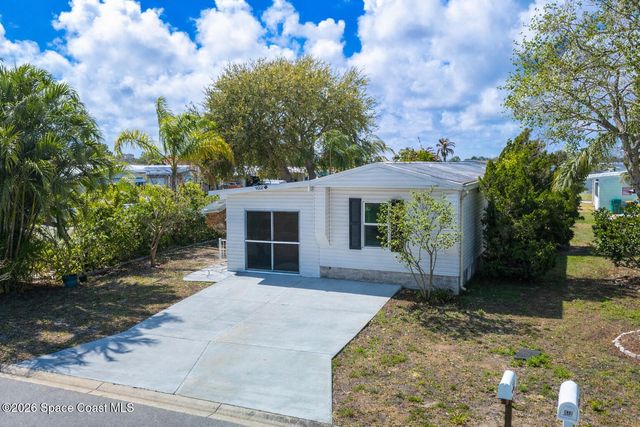922 Bougainvillea Circle, Barefoot Bay, FL 32976