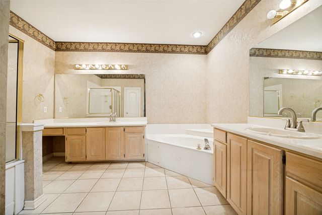 304 Kahala Drive, Dallas, TX 75218