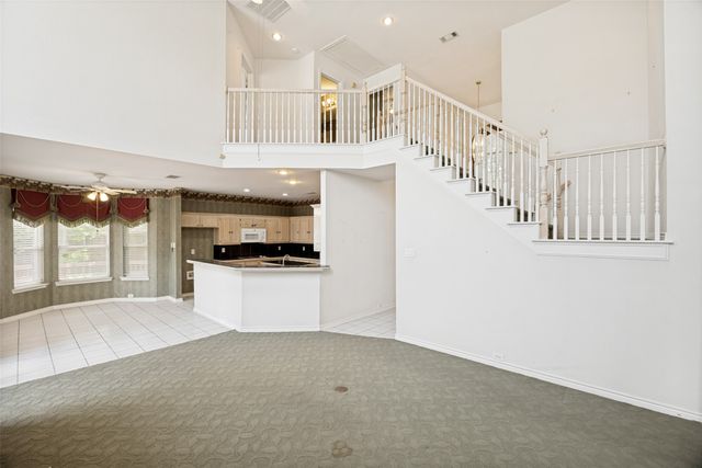 304 Kahala Drive, Dallas, TX 75218