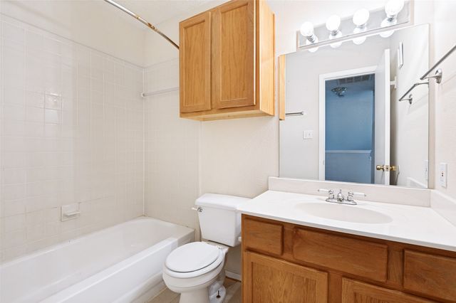 4536 N Shore Drive, The Colony, TX 75056