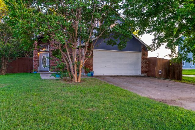 4536 N Shore Drive, The Colony, TX 75056