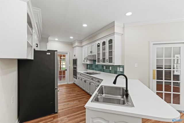 214 Stone Valley Drive, Huntsville, AL 35806
