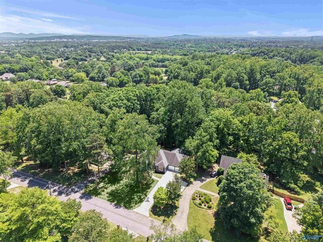 214 Stone Valley Drive, Huntsville, AL 35806