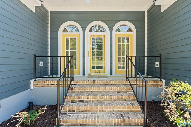 214 Stone Valley Drive, Huntsville, AL 35806