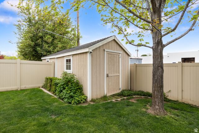 663 N 100 E, Springville, UT 84663