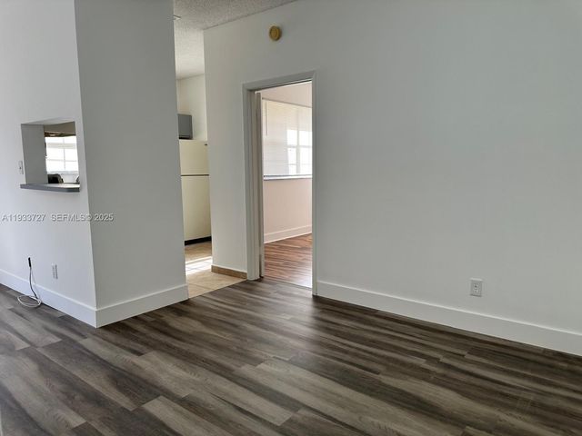 891 Cypress Park Way C6, Deerfield Beach, FL 33064