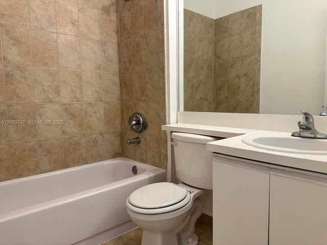 891 Cypress Park Way C6, Deerfield Beach, FL 33064