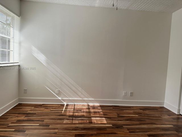 891 Cypress Park Way C6, Deerfield Beach, FL 33064