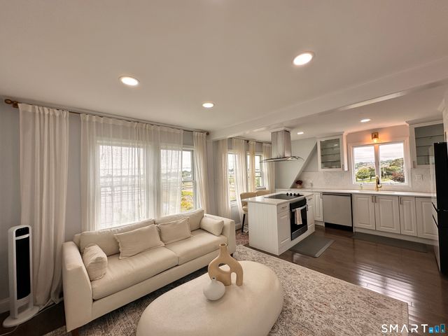 49 Seaview Avenue 2, Norwalk, CT 06855