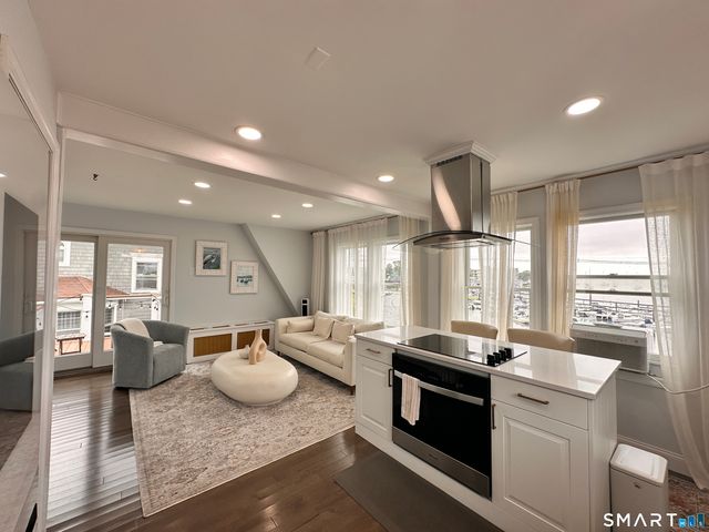 49 Seaview Avenue 2, Norwalk, CT 06855
