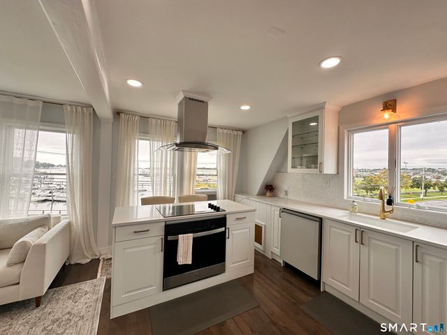 49 Seaview Avenue 2, Norwalk, CT 06855
