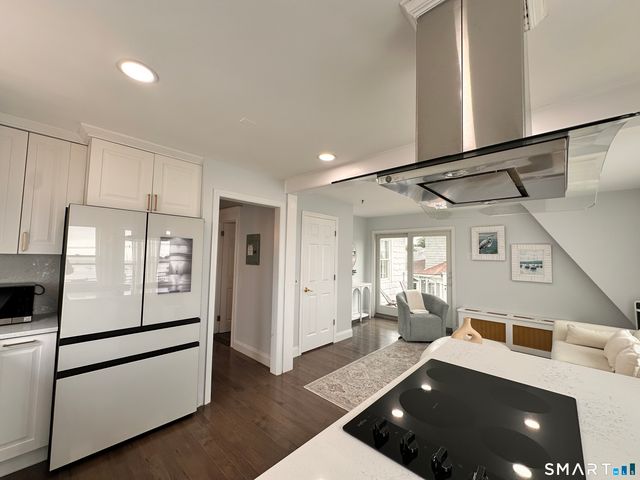 49 Seaview Avenue 2, Norwalk, CT 06855