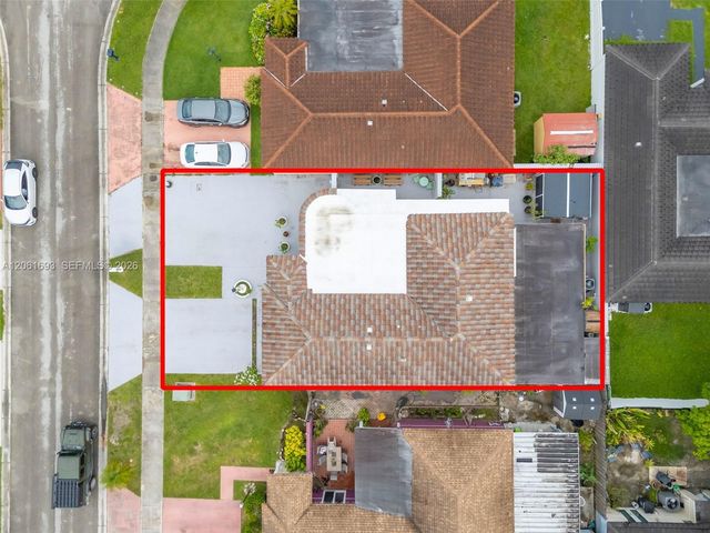 14726 SW 82nd Ter, Miami, FL 33193