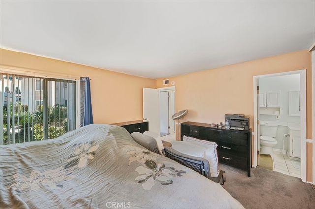 2511 W. Sunflower Ave. H3, Santa Ana, CA 92704
