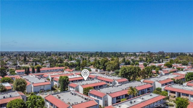 2511 W. Sunflower Ave. H3, Santa Ana, CA 92704
