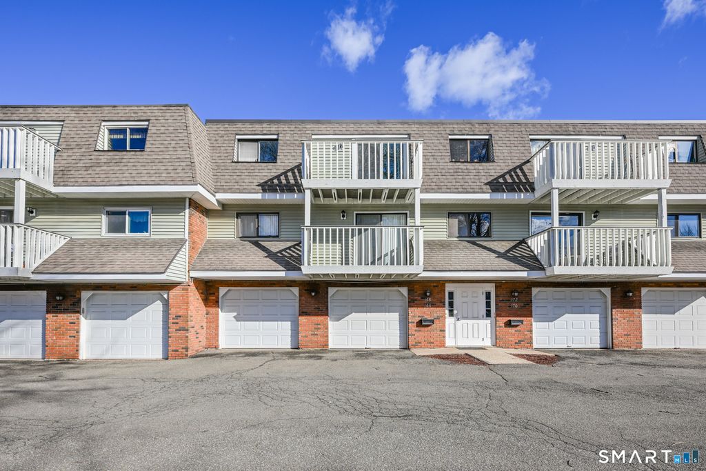 168 Churchill Drive 168, Newington, CT 06111