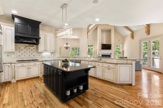 1405 Saratoga Woods Drive, Waxhaw, NC 28173