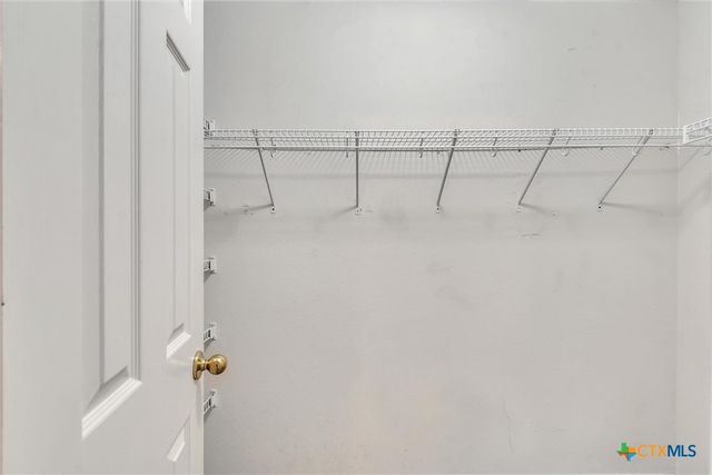 627 Scheel, Kyle, TX 78640