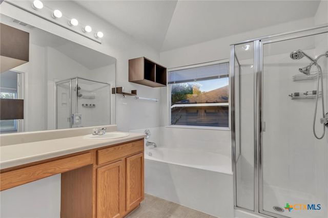 627 Scheel, Kyle, TX 78640